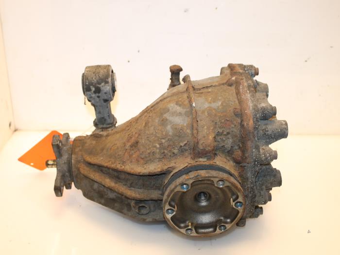 Gebrauchte Differential hinten Mercedes S (W220) 4.0 S-400 CDI V8 32V Preis € 154,00 Margenregelung angeboten von Van Gils Automotive