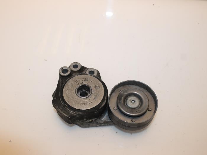 Usados Rodillo tensor correa múltiple Audi A1 (8X1/8XK) 1.4 TFSI 16V 185 Precio € 36,30 IVA incluido ofrecido por Van Gils Automotive
