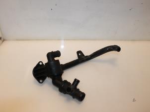 Used Thermostat housing Audi Q5 (8RB) 2.0 TDI 16V Quattro Price € 36,30 Inclusive VAT offered by Van Gils Automotive