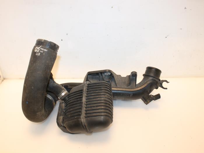 Intercooler Rohr Audi Q5 (8RB), 2008 / 2017 2.0 TDI 16V Quattro, SUV, Diesel, 1.968cc, 120kW (163pk), 4x4, CGLD, 2012-06 / 2017-05, 8RB (Gebraucht)