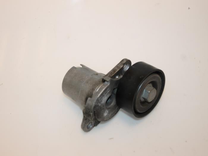 Usados Rodillo tensor correa múltiple Audi A6 Avant (C7) 1.8 TFSI 16V Precio € 36,30 IVA incluido ofrecido por Van Gils Automotive