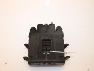 Used Rear brake calliper, left Jeep Grand Cherokee (WH/WK) 3.0 CRD V6 24V Price € 65,00 Margin scheme offered by Van Gils Automotive
