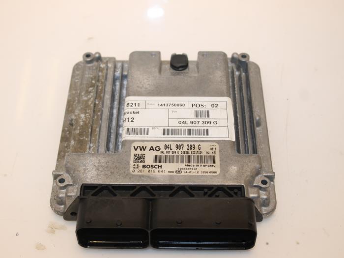 Usagé Ordinateur gestion moteur Volkswagen Scirocco (137/13AD) 2.0 TDI 16V Prix € 180,29 Prix TTC proposé par Van Gils Automotive
