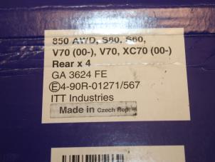 Gebrauchte Bremsklotz hinten Volvo XC70 Preis € 33,00 Margenregelung angeboten von Van Gils Automotive