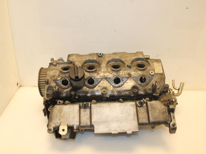 Begagnade Topplock Toyota Avensis (T25/B1D) 2.0 16V D-4D Pris € 199,99 Marginaltabell erbjuds av Van Gils Automotive