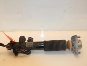 Used Rear shock absorber, left BMW X5 (F15) xDrive 40e PHEV 2.0 Price € 302,50 Inclusive VAT offered by Van Gils Automotive