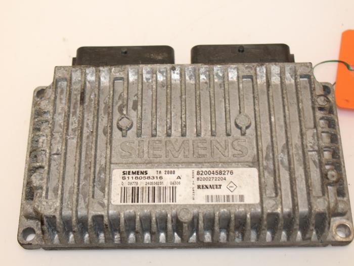 Used Automatic gearbox computer Renault Scénic II (JM) 1.6 16V Price € 100,00 Margin scheme offered by Van Gils Automotive