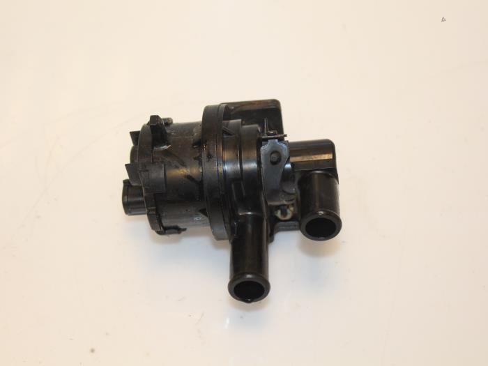 Begagnade Extra vattenpump Honda Civic Tourer (FK) 1.6 i-DTEC Advanced 16V Pris € 82,00 Marginaltabell erbjuds av Van Gils Automotive