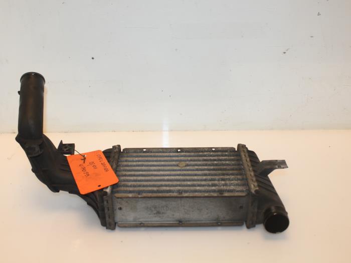 Used Intercooler Opel Zafira (F75) 2.0 DTI 16V Price € 60,00 Margin scheme offered by Van Gils Automotive