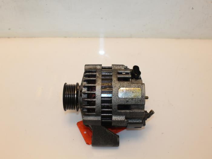 Gebrauchte Dynamo Ssang Yong Musso 2.9TD Preis € 75,00 Margenregelung angeboten von Van Gils Automotive