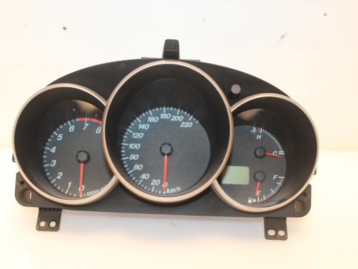 Odometer KM from a Mazda 3 Sport (BK14) 1.6i 16V 2003