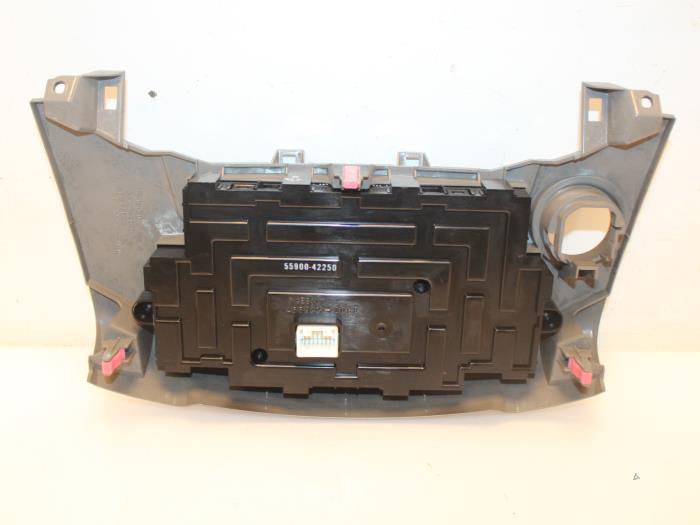 Panel de control de calefacción de un Toyota RAV4 (A3) 2.2 D-CAT 16V 4x4 2007