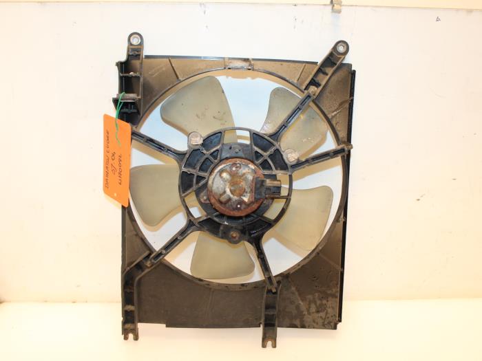 Ventilateur d'un Daihatsu Cuore (L251/271/276) 1.0 12V DVVT 2004