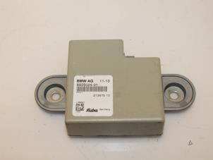 Used Antenna Amplifier BMW X1 (E84) xDrive 18d 2.0 16V Price € 36,30 Inclusive VAT offered by Van Gils Automotive