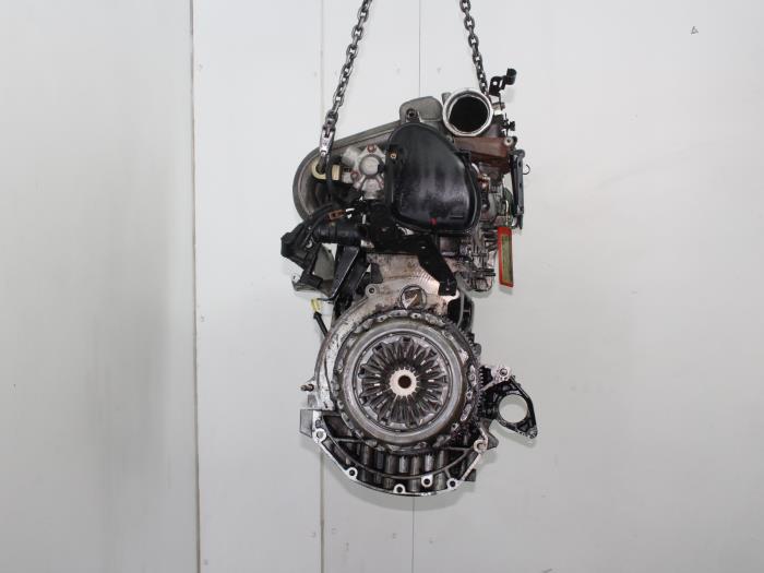 Engine from a Renault Laguna II (BG) 2.0 16V IDE 2003