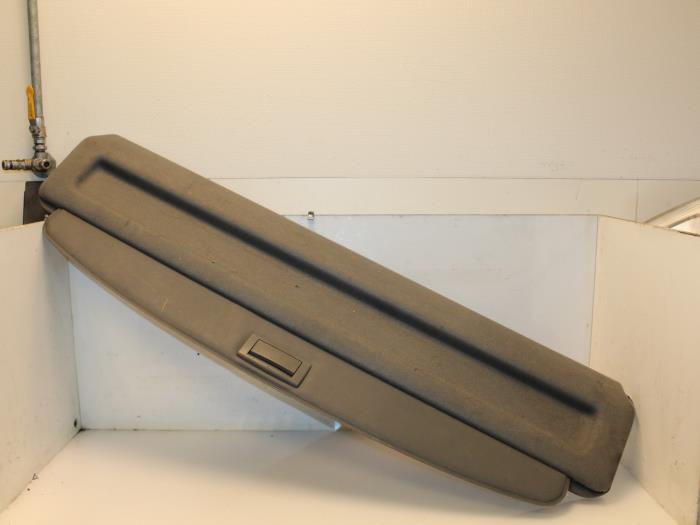 Luggage compartment cover from a Renault Laguna II Grandtour (KG) 1.8 16V 2002