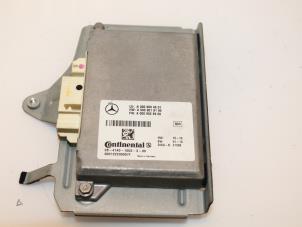 Używane Sterownik tempomatu Mercedes S (W221) 3.0 S-350 BlueTec 24V Cena € 250,00 Procedura marży oferowane przez Van Gils Automotive