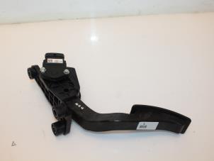 Begagnade Gaspedal Kia Picanto (TA) 1.0 12V Pris € 30,00 Marginaltabell erbjuds av Van Gils Automotive
