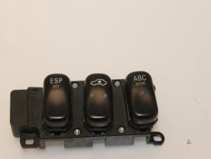 Used ESP switch Mercedes S (W220) 5.8 S-600L V12 36V Price € 30,00 Margin scheme offered by Van Gils Automotive