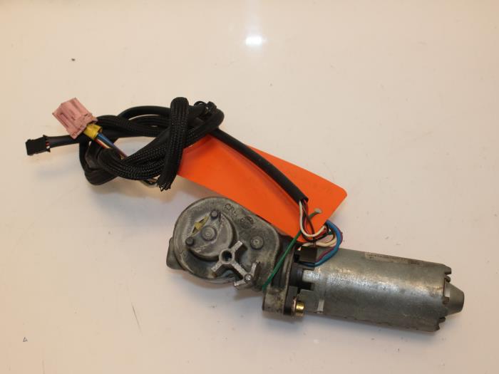 Seat adjustment motor
