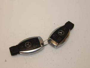Używane Klucz Mercedes S (W221) 3.0 S-350 BlueTec 24V Cena € 109,00 Procedura marży oferowane przez Van Gils Automotive
