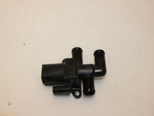 Used Electric heater valve Volkswagen Touran (5T1) 2.0 TDI 190 Price € 38,72 Inclusive VAT offered by Van Gils Automotive