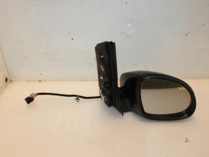Used Wing mirror, right Volkswagen Sharan (7N) 2.0 TDI 16V Price € 180,29 Inclusive VAT offered by Van Gils Automotive