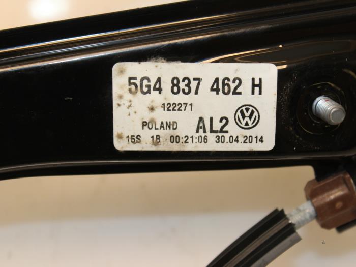 Mechanizm szyby prawej przedniej wersja 4-drzwiowa z Volkswagen Golf VII (AUA) 2.0 TDI 16V 2015