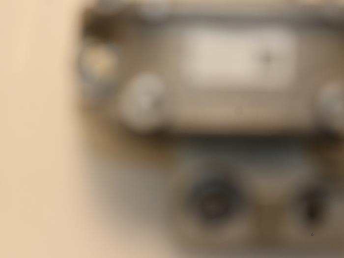 Usagé Support moteur Volkswagen Golf Sportsvan (AUVS) 2.0 TDI 150 16V Prix € 36,30 Prix TTC proposé par Van Gils Automotive