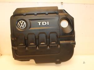 Używane Plyta ochronna silnika Volkswagen Touran (5T1) 1.6 TDI Cena € 39,93 Z VAT oferowane przez Van Gils Automotive
