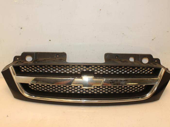 Używane Grill Chevrolet Tacuma 2.0 16V Cena € 40,00 Procedura marży oferowane przez Van Gils Automotive