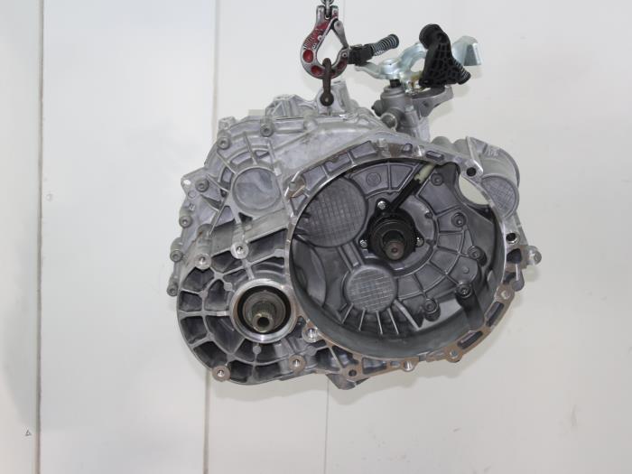 Usagé Boîte de vitesse Seat Alhambra (7N) 2.0 TDI 16V Prix € 1.087,79 Prix TTC proposé par Van Gils Automotive