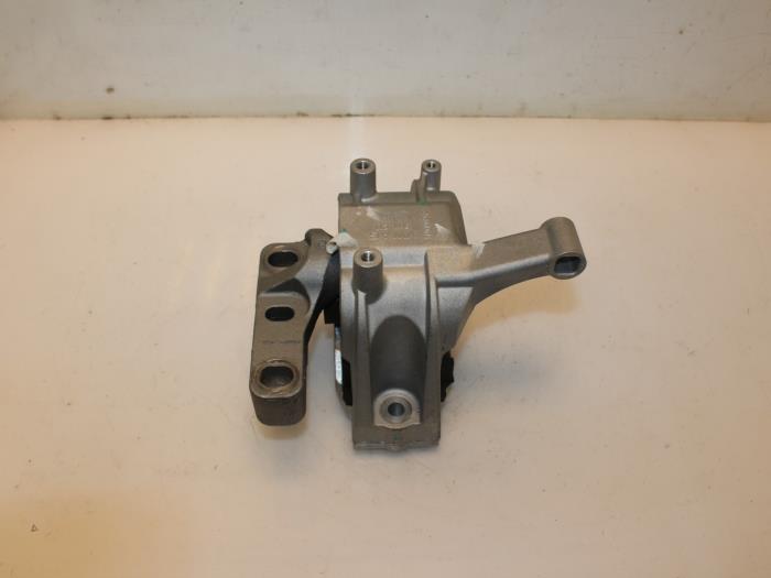 Usagé Support moteur Seat Alhambra (7N) 2.0 TDI 16V Prix € 45,98 Prix TTC proposé par Van Gils Automotive