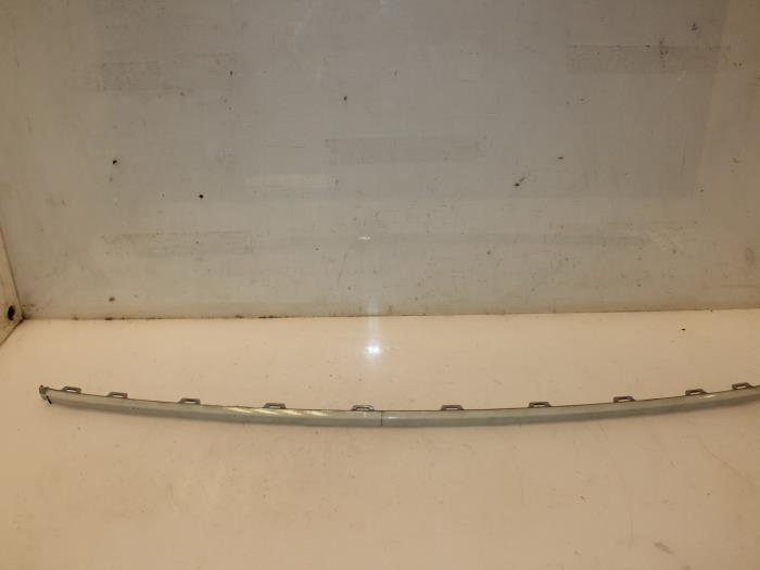 Volkswagen Arteon Stoßstangenteile Mitte vorne Vorrat 