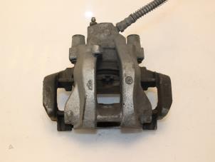 Used Rear brake calliper, left Mercedes CL (216) 5.5 CL-500 V8 32V Price € 99,00 Margin scheme offered by Van Gils Automotive