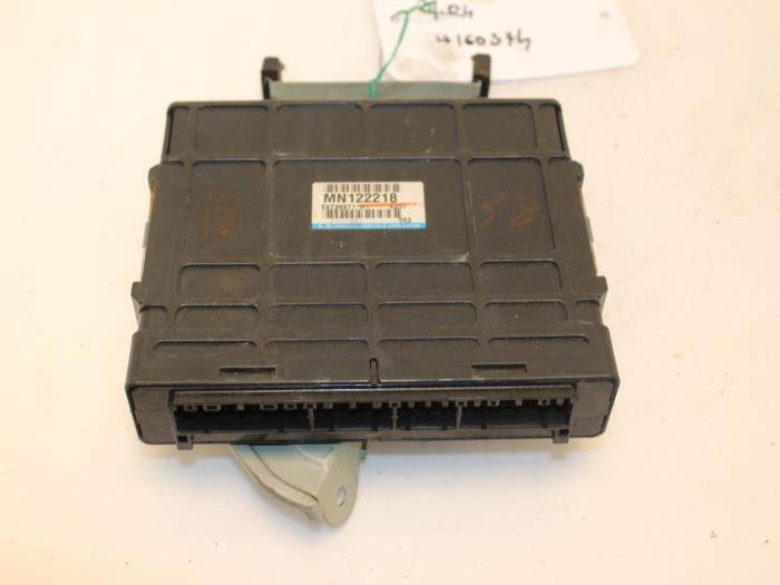 Used Engine management computer Mitsubishi Outlander (CU) 2.0 16V 4x2 Price € 150,00 Margin scheme offered by Van Gils Automotive