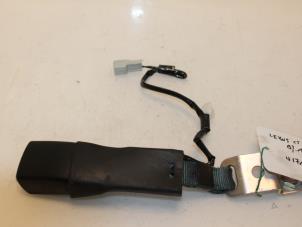 Usagé Insertion ceinture de sécurité arrière droite Lexus CT 200h 1.8 16V Prix € 30,00 Règlement à la marge proposé par Van Gils Automotive