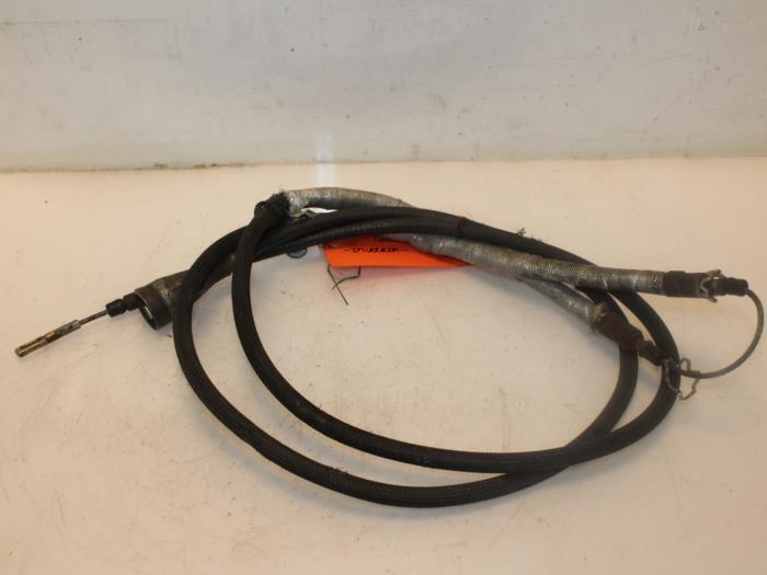 Gebrauchte Handbremse Zug Maserati Quattroporte V 4.2 Biturbo V8 32V Preis € 150,00 Margenregelung angeboten von Van Gils Automotive