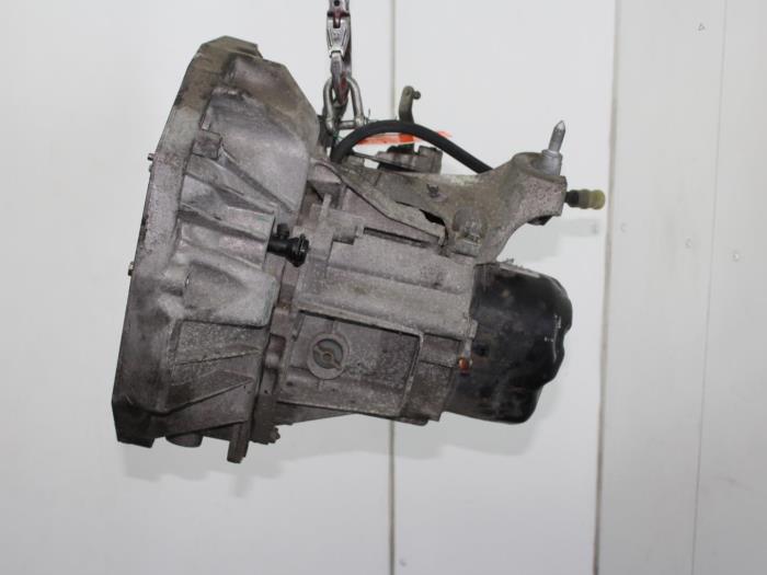 Gearbox from a Renault Clio II (BB/CB) 1.5 dCi 68 2012