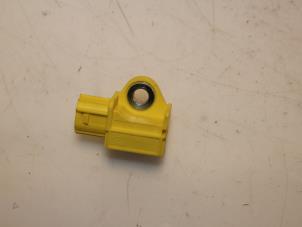 Begagnade Airbagsensor Kia Picanto (TA) 1.0 12V Pris € 30,00 Marginaltabell erbjuds av Van Gils Automotive