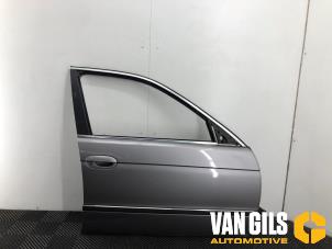 Gebrauchte Tür 4-türig rechts vorne BMW 5 serie (E39) 520i 24V Preis € 150,00 Margenregelung angeboten von Van Gils Automotive