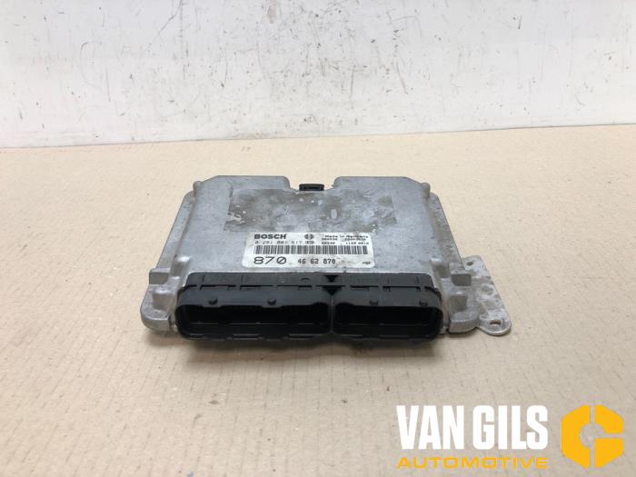 Used Engine management computer Saab 9-3 I (YS3D) 2.2 TiD 16V Price € 77,00 Margin scheme offered by Van Gils Automotive