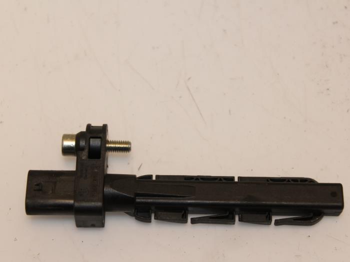 Begagnade Vevaxelsensor BMW 3 serie (F30) 316d 2.0 16V Pris € 30,00 Marginaltabell erbjuds av Van Gils Automotive