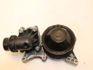 Used Water pump BMW 3 serie (E90) 325d 24V Price € 66,00 Margin scheme offered by Van Gils Automotive