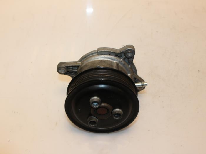Begagnade Vattenpump Volkswagen Golf VI (5K1) 1.2 TSI Pris € 37,00 Marginaltabell erbjuds av Van Gils Automotive