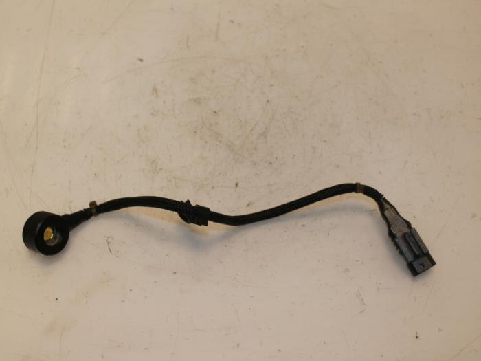 Gebrauchte Klopfsensor Mercedes Vito (639.7) 2.2 113 CDI 16V Euro 5 Preis € 30,00 Margenregelung angeboten von Van Gils Automotive