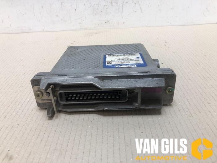 Engine management computer from a Mitsubishi Carisma 1.9 TD Kat. 1998