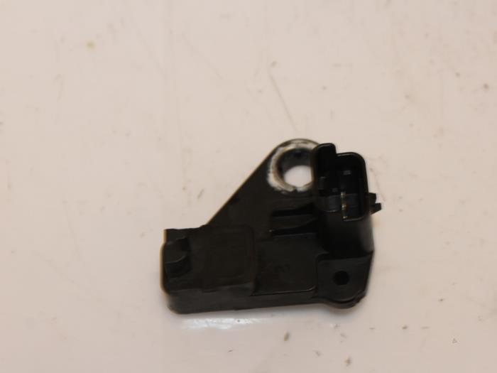 Gebrauchte Kurbelwelle Sensor Ford Fiesta 6 (JA8) 1.0 EcoBoost 12V 100 Preis € 30,00 Margenregelung angeboten von Van Gils Automotive