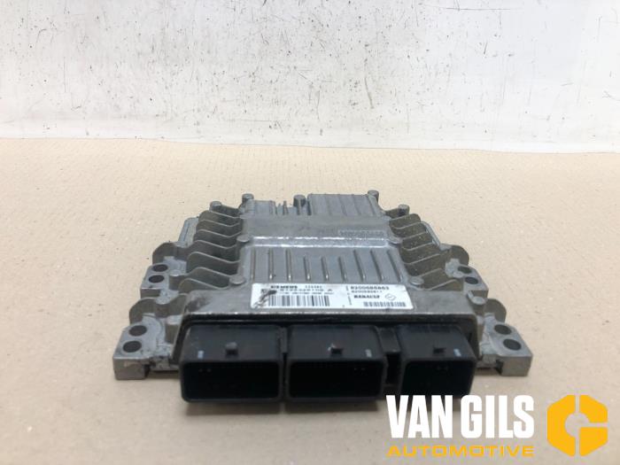 Used Engine management computer Renault Megane II Grandtour (KM) 1.5 dCi 105 Price € 54,00 Margin scheme offered by Van Gils Automotive