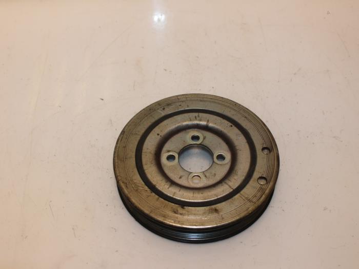 Crankshaft pulley from a Alfa Romeo MiTo (955) 1.3 JTDm 16V Eco 2011